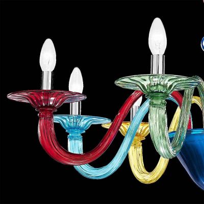Carnival - Lustre en verre de Murano multicolore à 8 lumières.