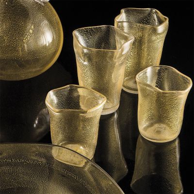 Detail Veneziani-Kollektion aus komplett goldenem Muranoglas