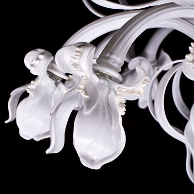 Iris tutto bianco - Lampadario in vetro di Murano